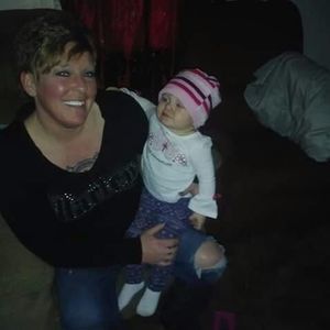 Meet your Posher, Traci